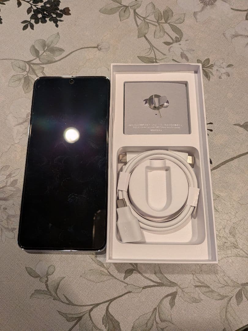 Google Pixel 8 Pro 本体