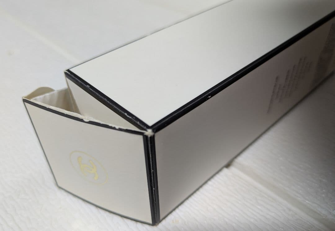 【CHANEL】No19オードトワレ100ml