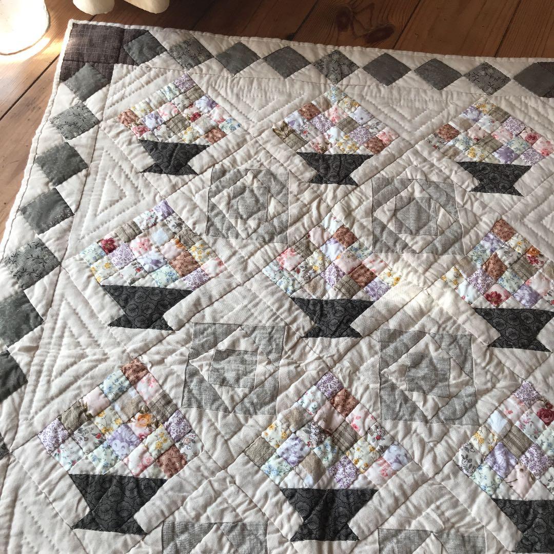 ★ハンドメイド パッチワークキルト フラワーバスケット