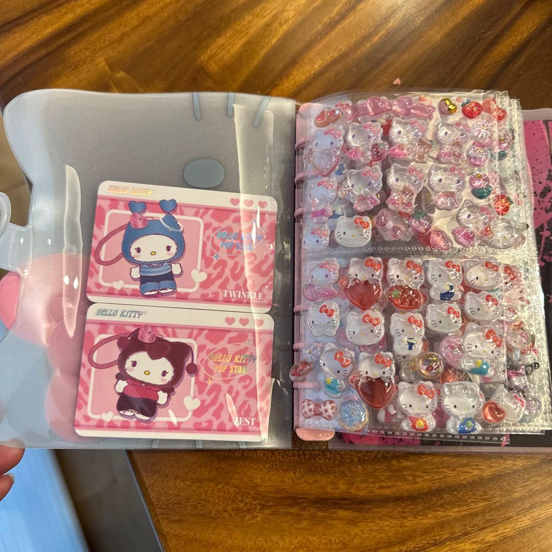 サンリオ ハローキティ シール帳 完成品
