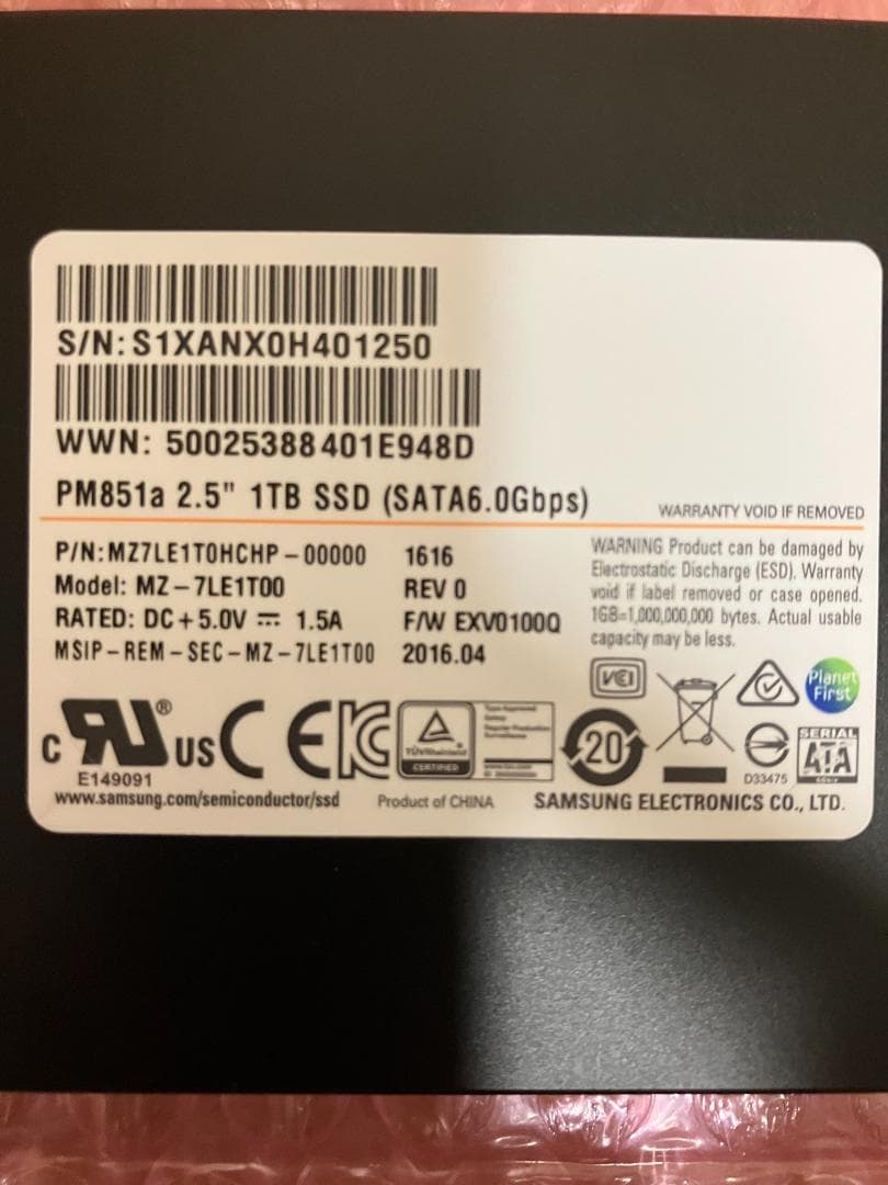 SSD 1TB SAMSUNG 2.5インチ 内蔵型 約8200時間 動作保証