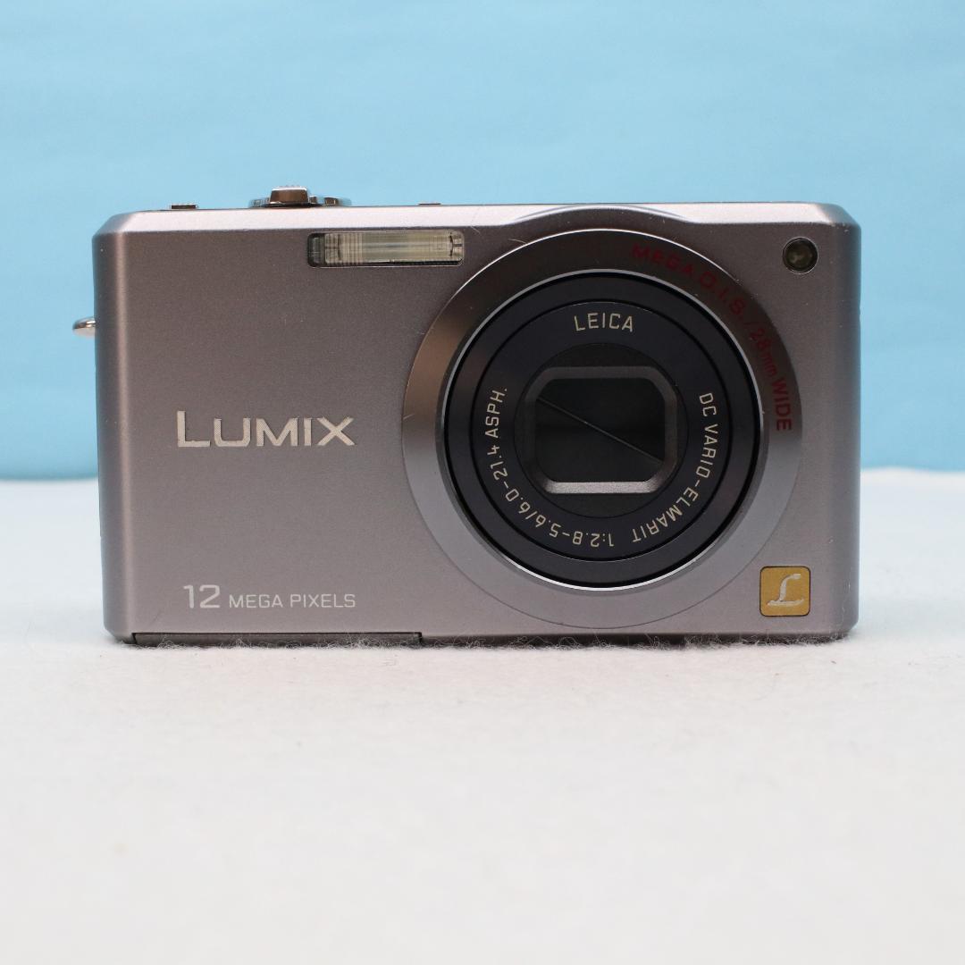 Panasonic DMC-FX100 （シルバー）コンパクトデジタルカメラ