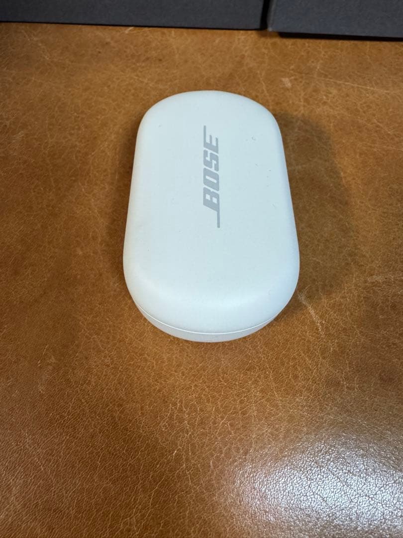 在庫品 箱破損 未使用 動作確認済 BOSE イヤホン ホワイト