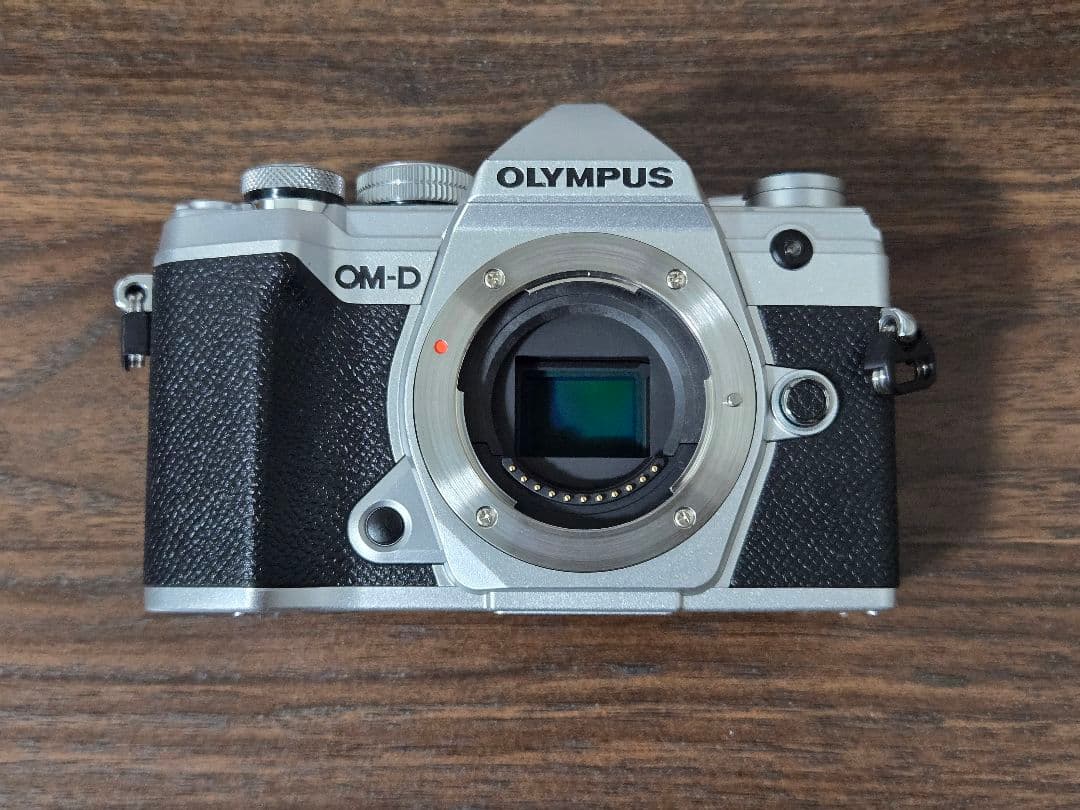 デジタルカメラ olympus om-d e-m5 markiii