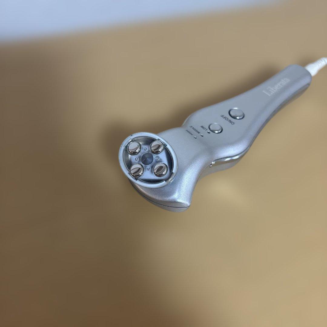 ララルーチェRF Liberata リベラータ美顔器