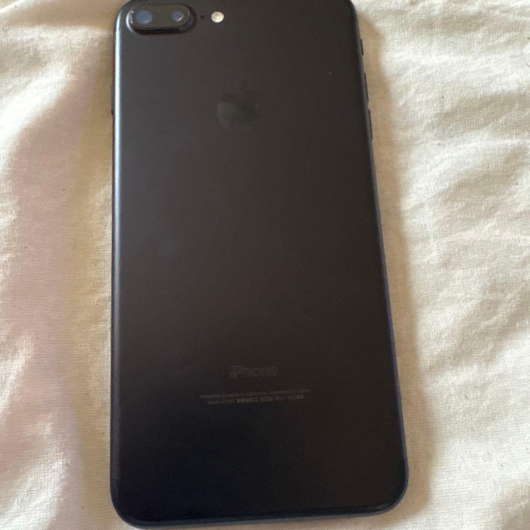 中古◾️iPhone 7Plus ブラック 本体　おまけ付き