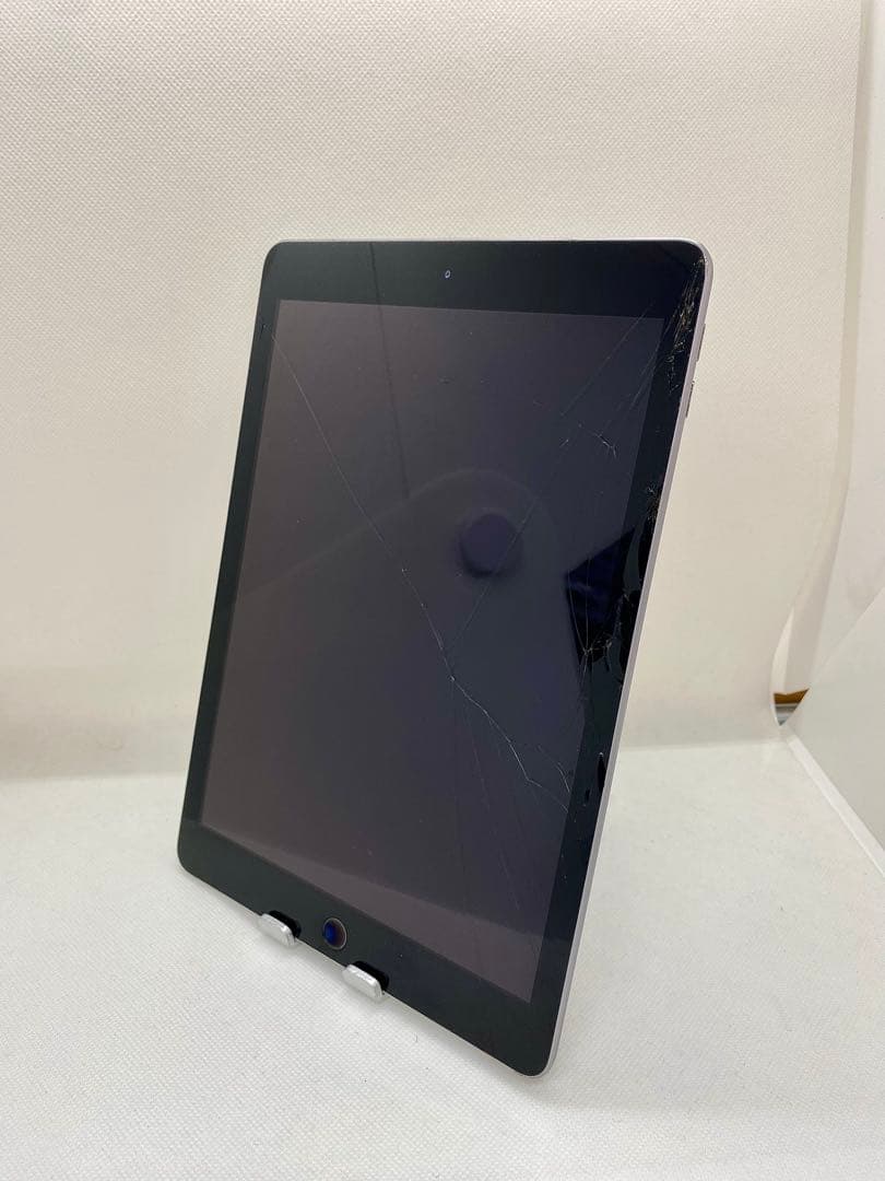 Ipad 第6世代 32GB Wi-Fiモデル 7JF8J