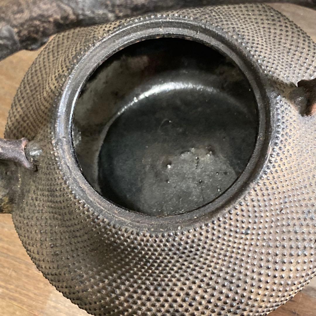 南部鉄器 鉄瓶 岩鋳 IWACHU 霰（あられ）紋様 1.2L相当 伝統工芸品