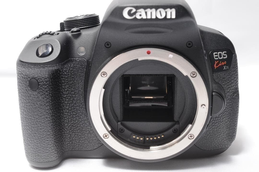 ✨Canon Kiss X7i✨ショット数希少❣️スマホ転送❣️自撮り❣️高機能