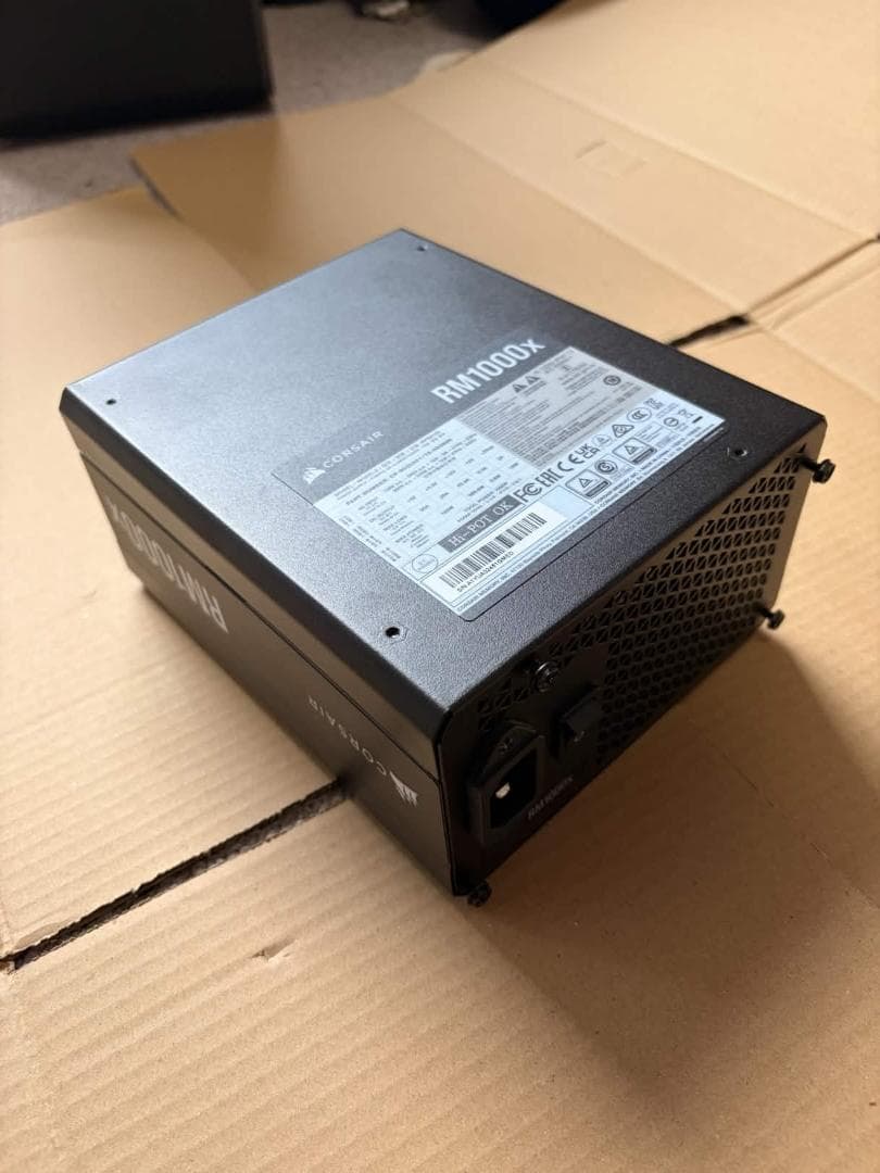 電源ユニット Corsair RM1000x 2021年モデル(1.5年使用)