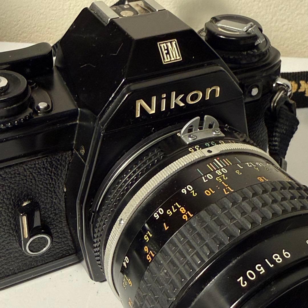 ニコン Nikon EM + マクロレンズ55mm F3.5