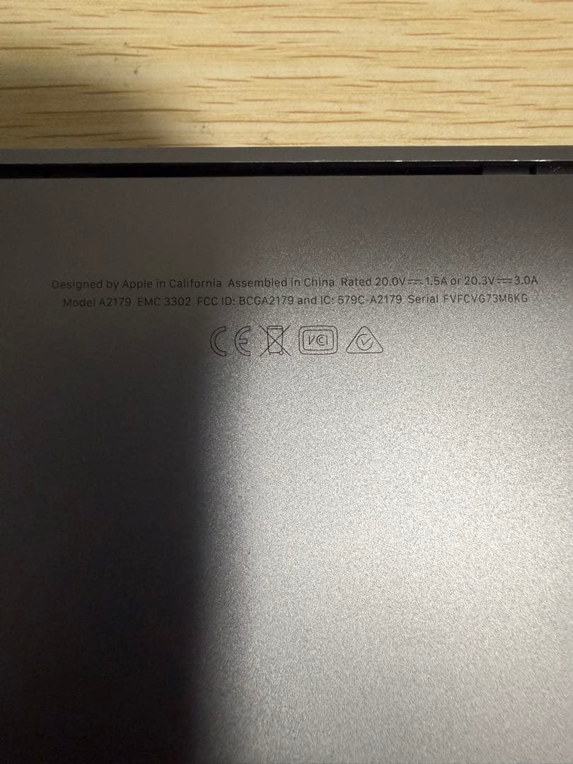 Apple MacBook A2179 スペースグレー　ロジックボードなし