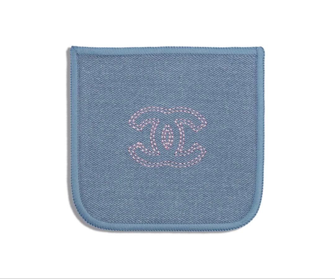 新品未使用⭐︎CHANEL レ キャトル オンブル19デニムオンブルー