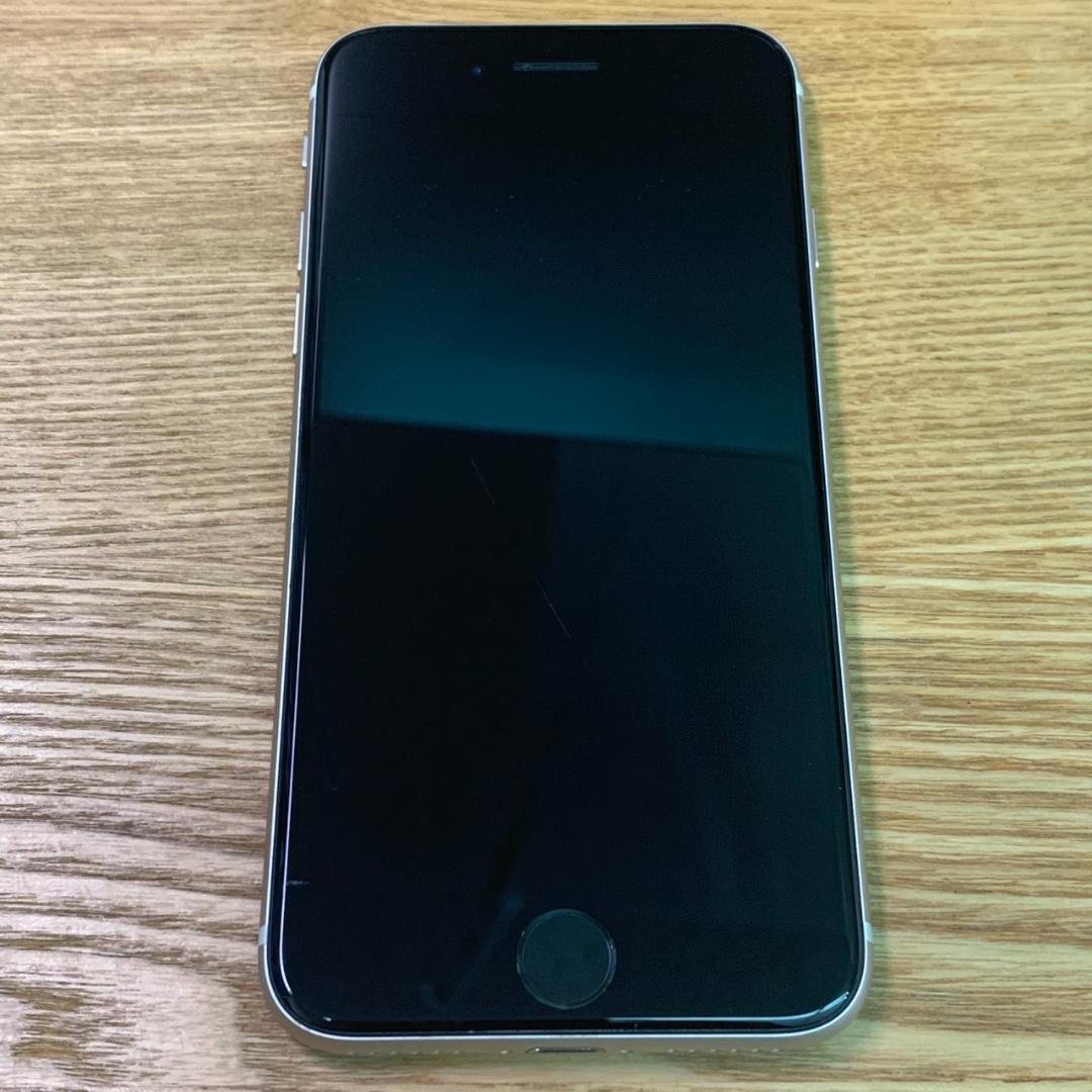 Y2 SIMフリー iPhone SE 第3世代（SE3） 64GB ホワイト