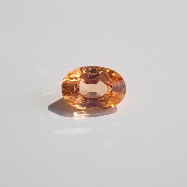 ◆特価品◆スペサルティンガーネット   オーバルカット    0.71ct
