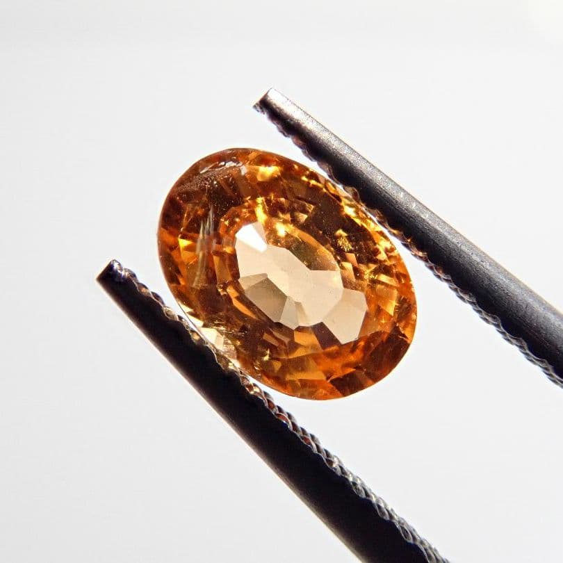 ◆特価品◆スペサルティンガーネット   オーバルカット    0.71ct