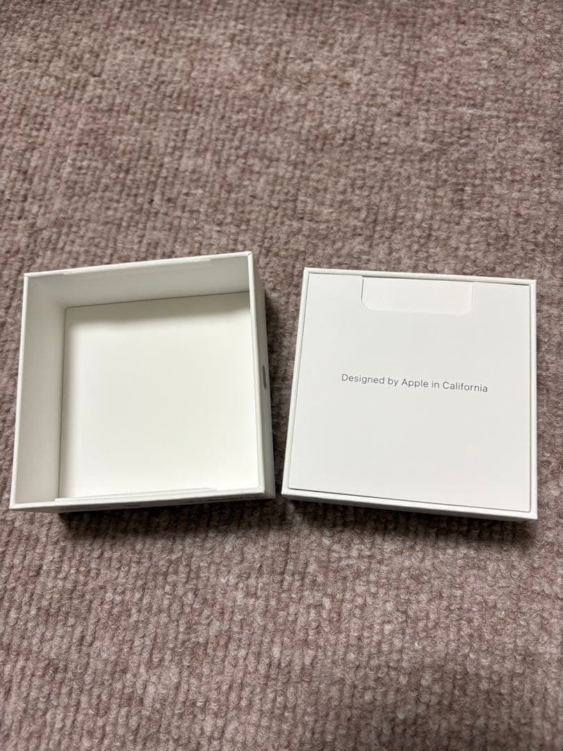 イヤホン Apple AirPods 4