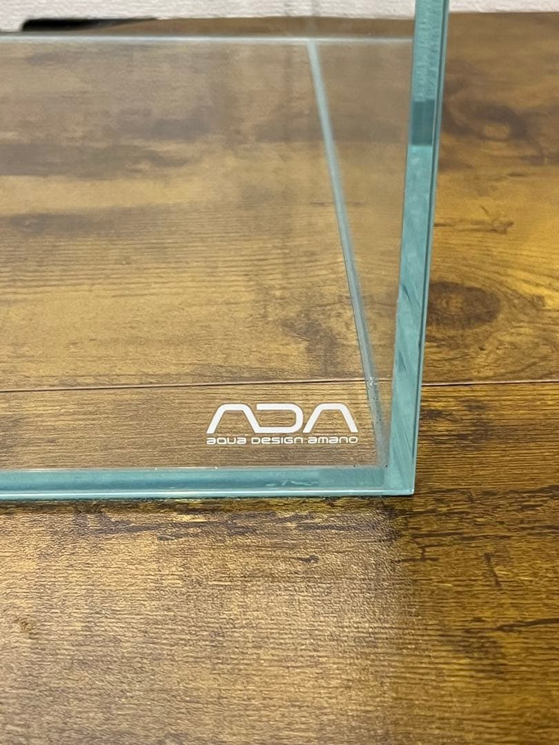 ADAキューブガーデン30cm水槽