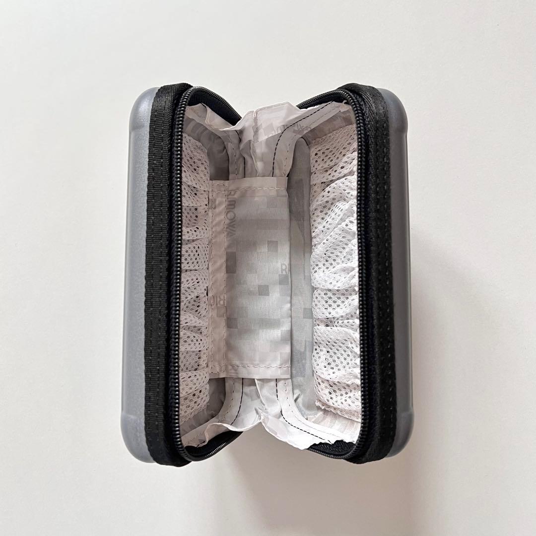 ANA ファーストクラス RIMOWA リモワ アメニティ マット グレー