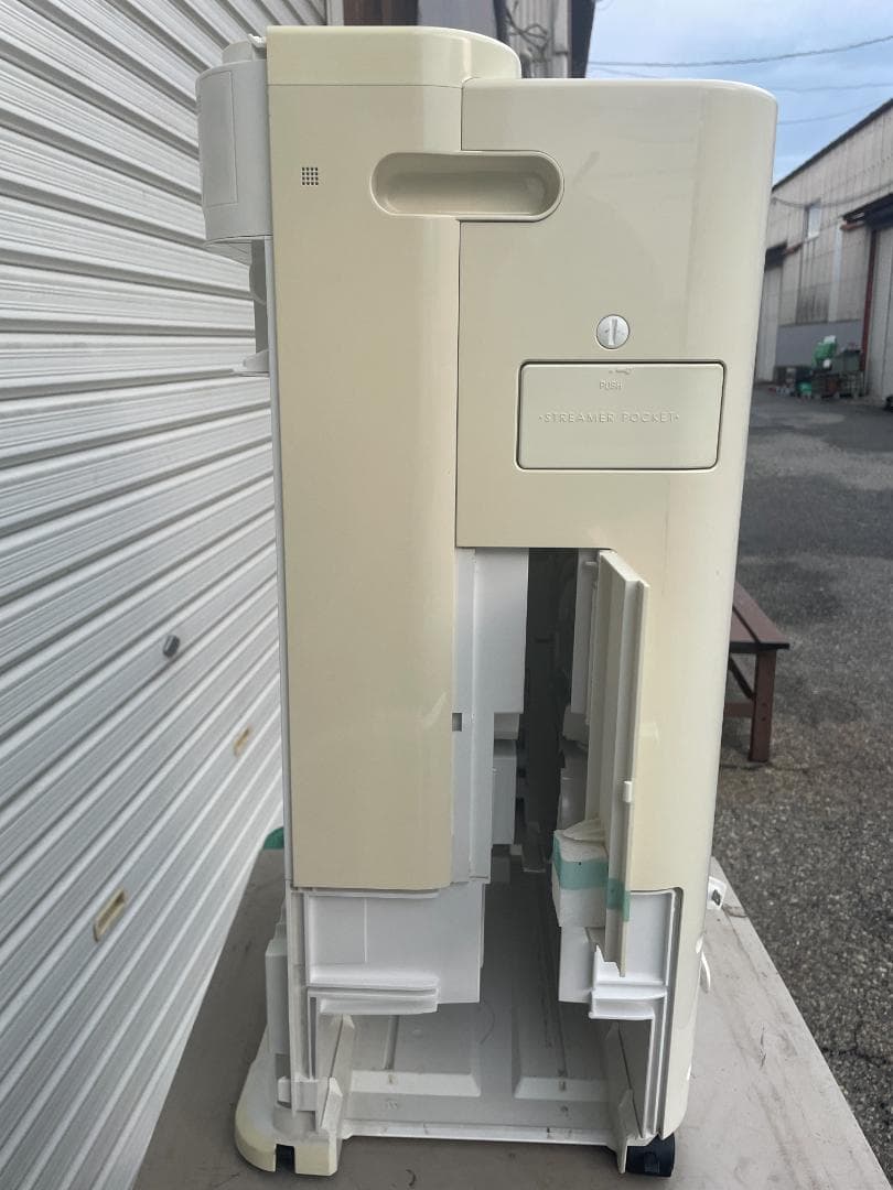 ★清掃済★ ダイキン 除加湿空気清浄機 クリアフォース MCZ65M-W﻿