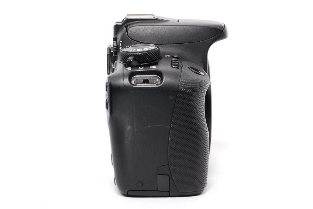 ◆Canon Kiss X7◆ショット数少なめ◆スマホ転送◆一眼レフカメラ◆美品