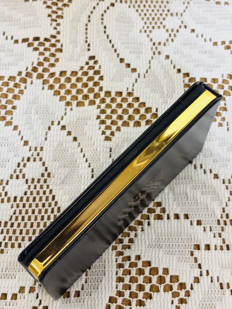 Yves Saint Laurent イヴ.サンローランアイシャドウパレット