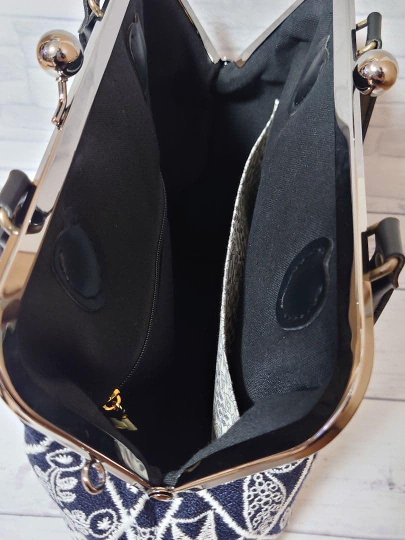 【ネイビー】ミナペルホネン symphony 大きめ がま口バッグ
