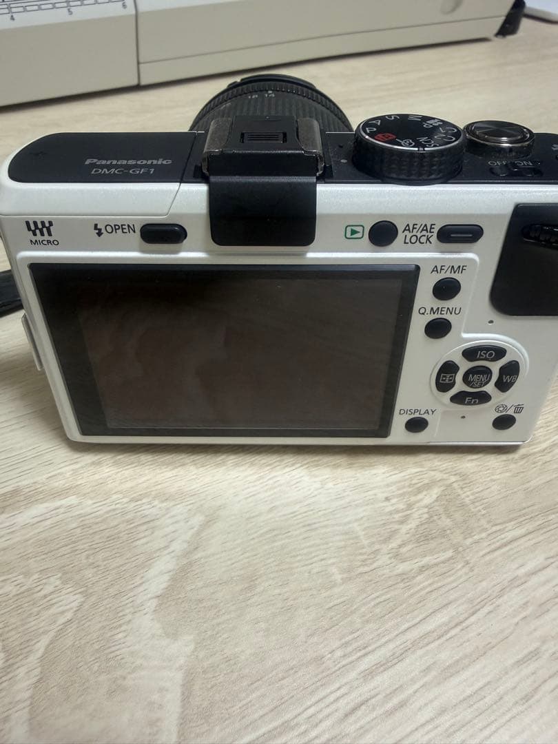 LUMIX GF1 コンパクトデジタルカメラ