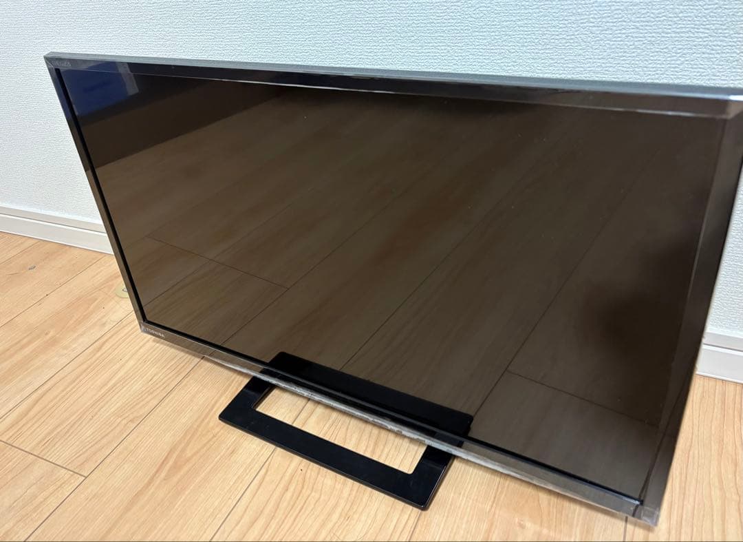 TOSHIBA REGZA 24インチ液晶テレビ　2019年製 レグザ24S22