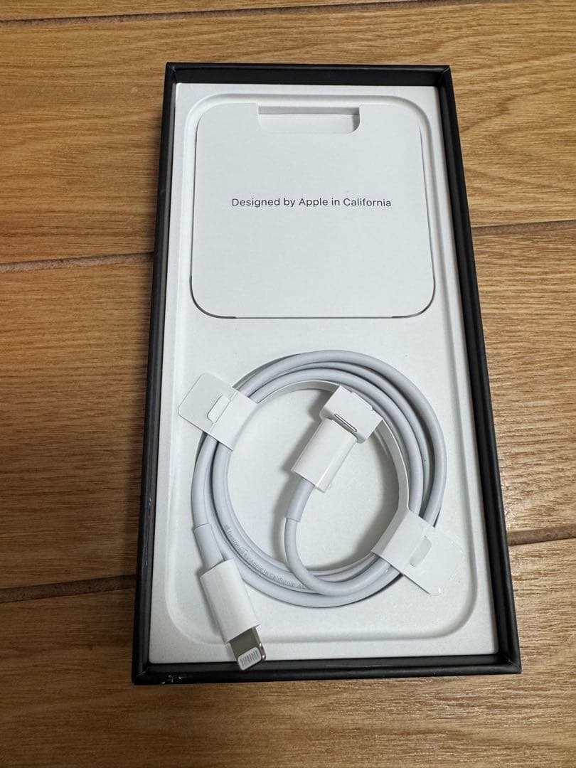 iPhone12 pro 128GB シルバー　SIMフリー