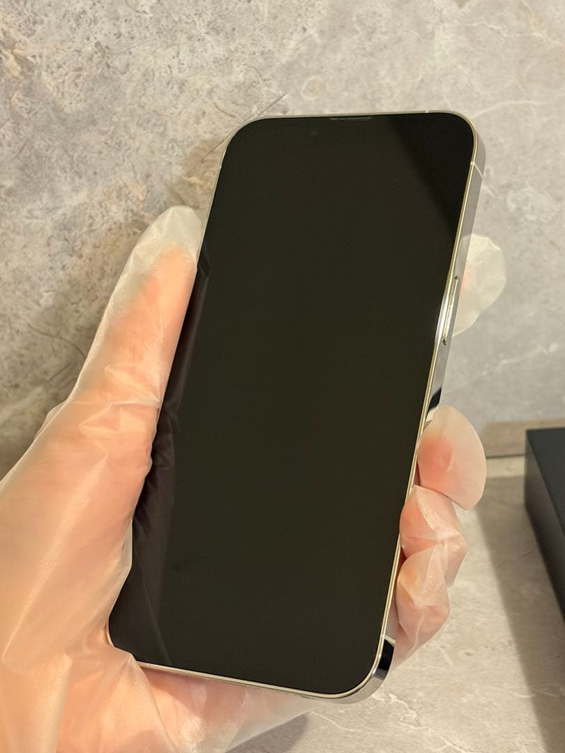 【美品】iPhone13pro 512GB シルバー SIMフリー 付属品あり
