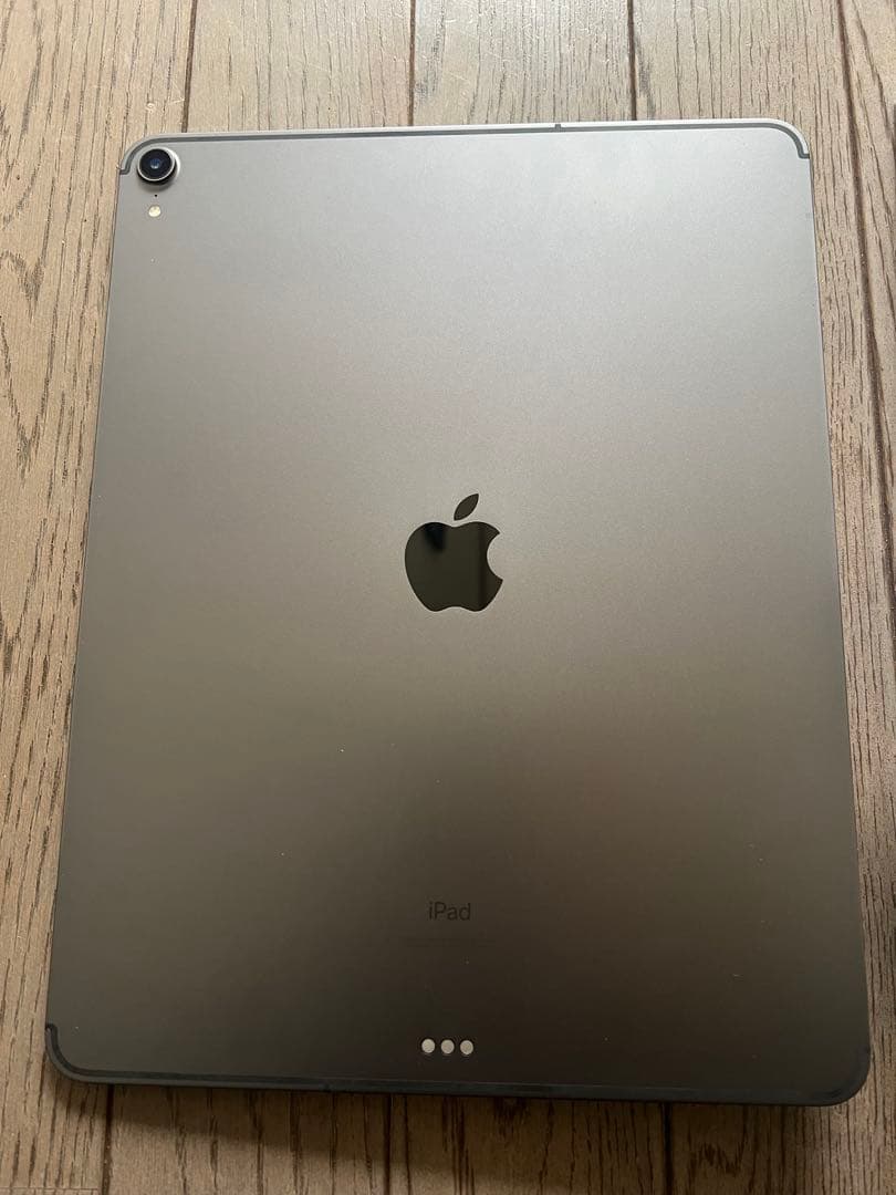 iPad Pro 第3世代 12.9インチ 64GB docomo