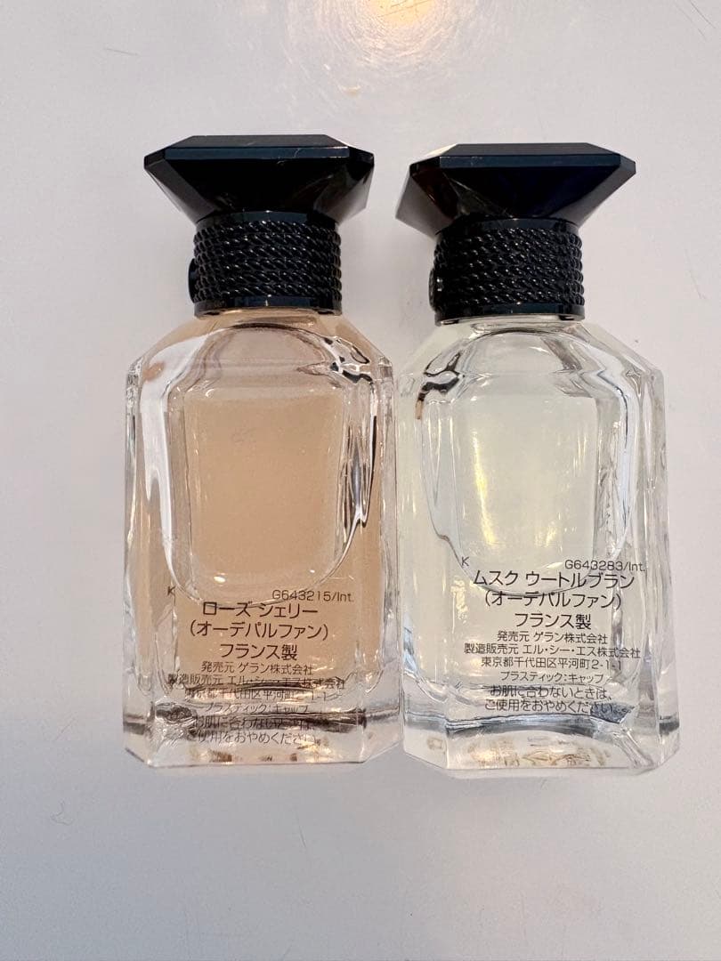 r　GUERLAIN ローズシェリー & ムスクウートルブラン