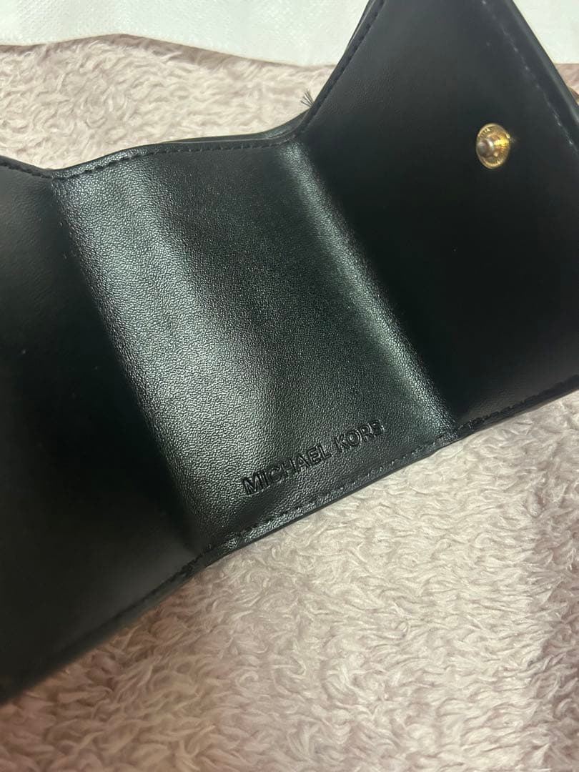 MICHAEL KORS 黒 ミニ財布 MKロゴ