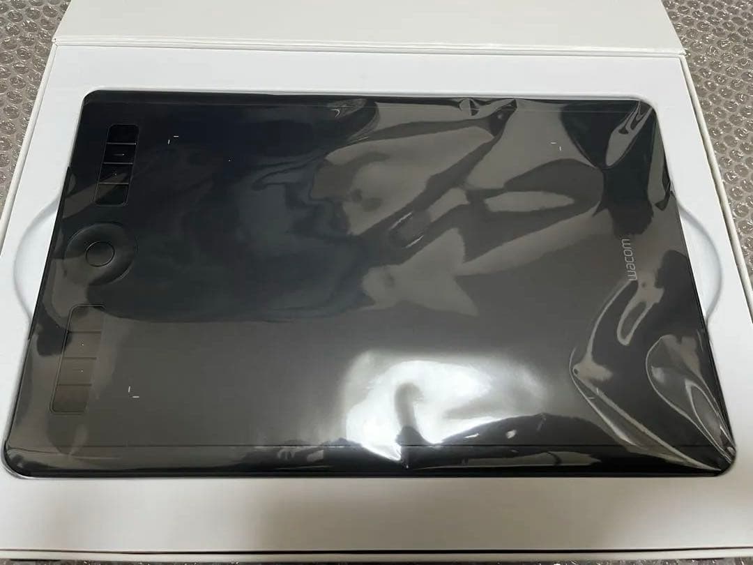 ワコム ペンタブWacom Intuos Pro MサイズPTH-660/K0
