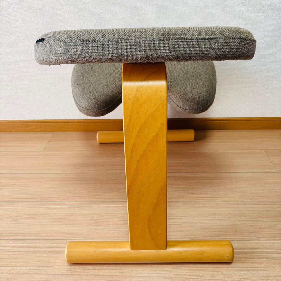 Rybo リボ社 Balance Easy バランスチェア ブラウンカラー