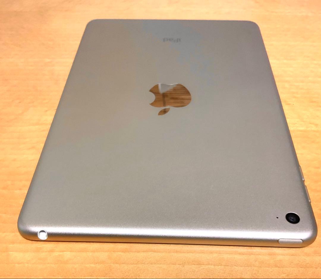 美品iPad mini 4世代　7.9インチ Wi-Fiゴールド 128GB
