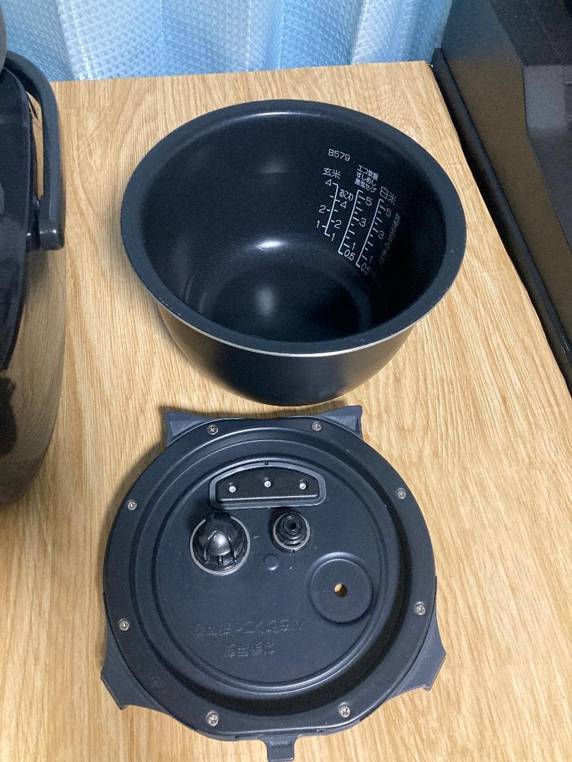 ★美品★22年製★象印 NW-JY10　圧力IH炊飯ジャー炊飯器 5.5合炊き