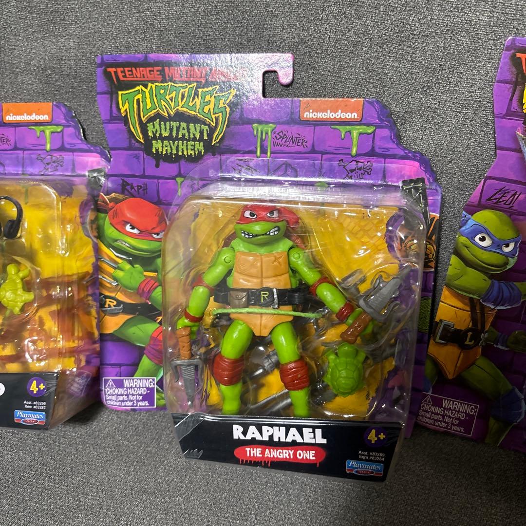 TMNT ミュータント タートルズ アクションフィギュア　プレイメイツ