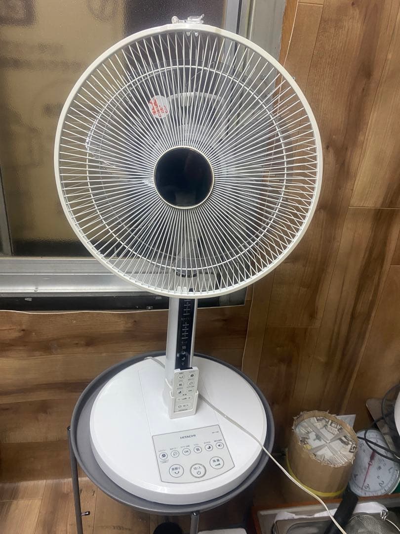 2019年製 扇風機 日立 HEF-130R