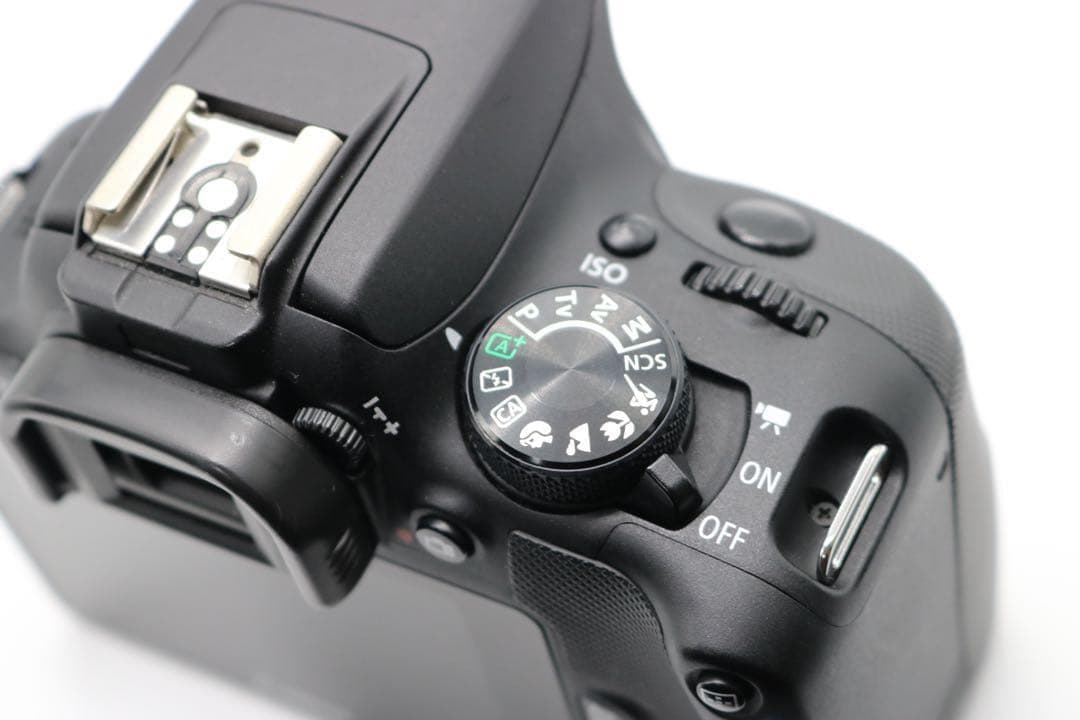 美品 【Canon EOS Kiss X7 ダブルレンズセット】　安心保証あり