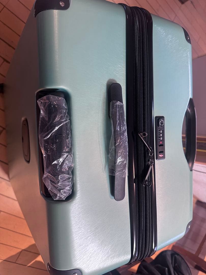 日本製 大型キャリーケース スーツケース135L