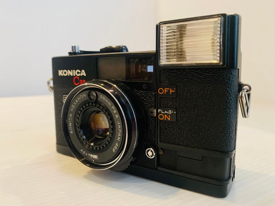 【完動品】フィルムカメラ Konica C35 EF 初代ピッカリコニカ【希少】