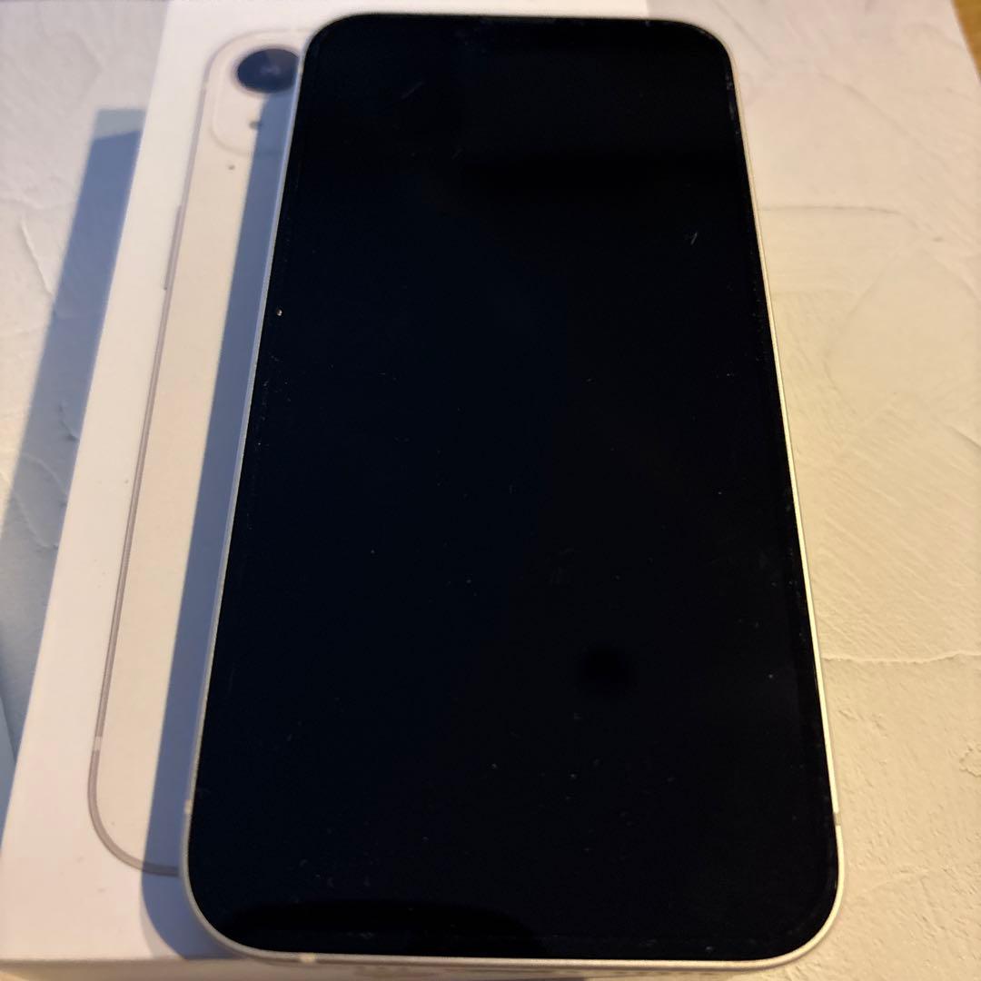 iPhone 13 本体 128GB スターライト SIMフリー