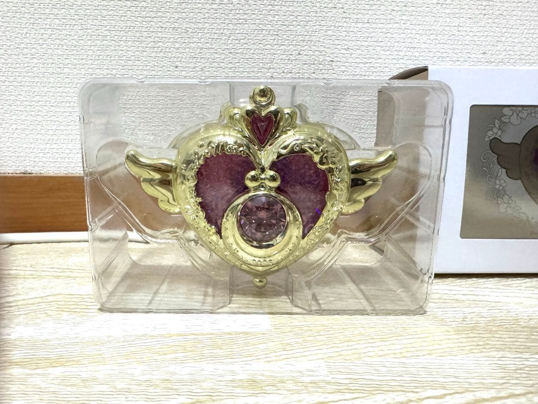 シャイニングムーンパウダーlimited edition2025