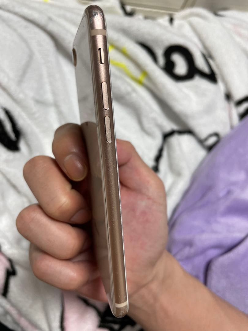iPhone8 本体
