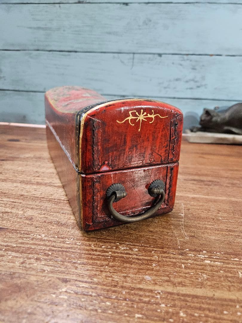 中国アンティーク 古い木製の枕箱 色絵 漆塗 首飾箱 Vintage