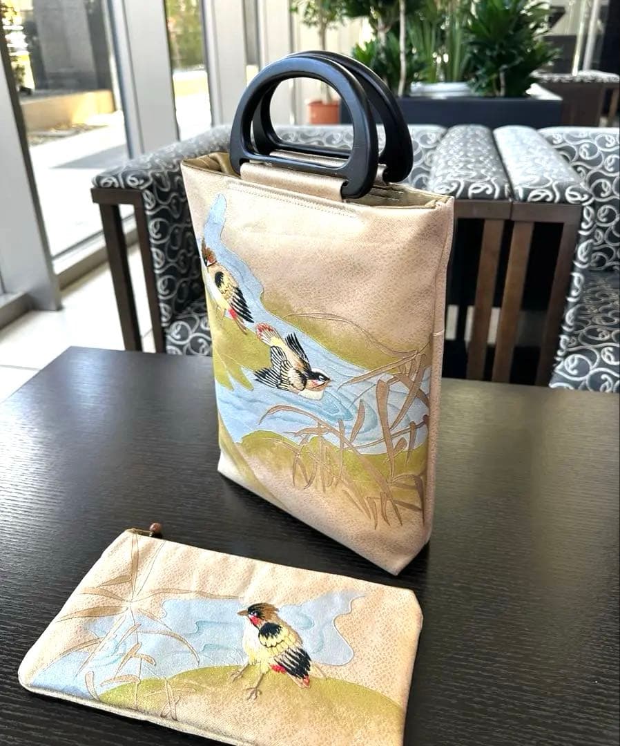 帯リメイク　刺繍　小鳥　和装バッグ