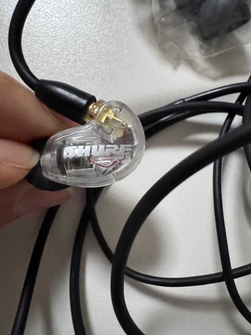 SHURE SE215 クリア高遮音性イヤホン (有線タイプ) カナル型