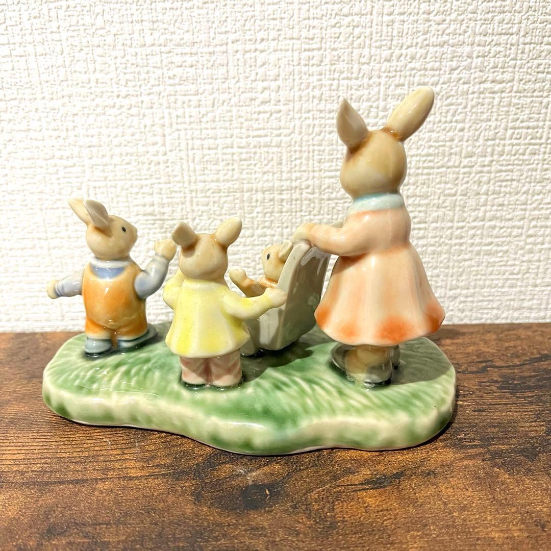 うさぎ　ドイツ　ヴィンテージ　親子の散歩　陶磁器　イースター　置物